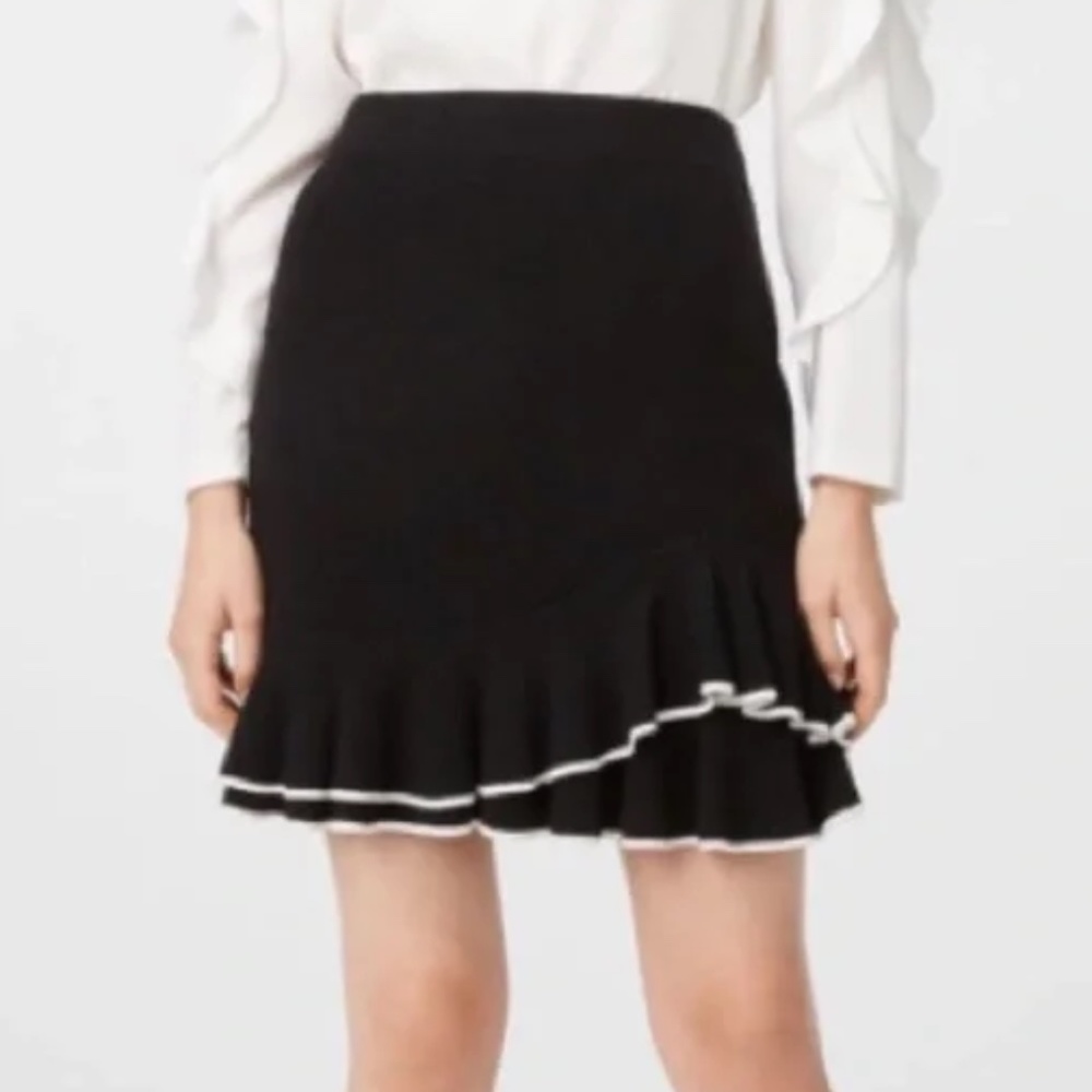 Club Monaco Mertha knitted ruffle skirt XS